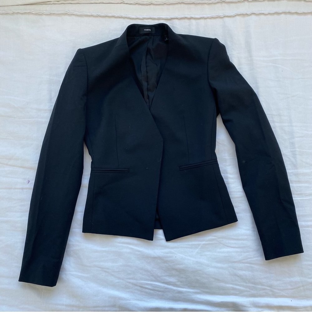 theory blazer size 00 black